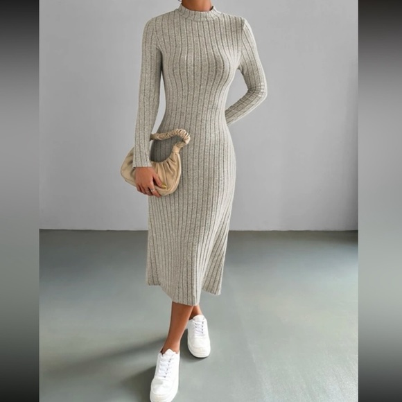 Stellar Maxi Dress - Picture 4 of 5